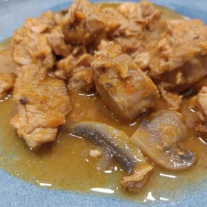 pavo-con-champiñon-caprichos-en-tu-mesa-pamplona-1